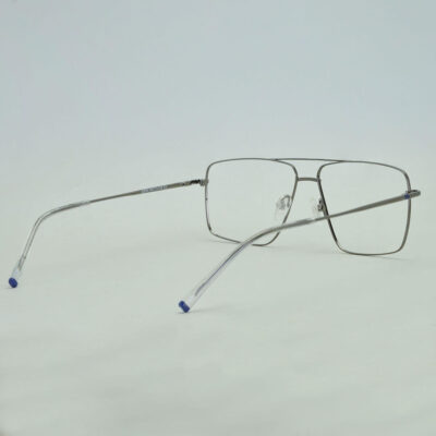 Lightweight metal eyeglasses